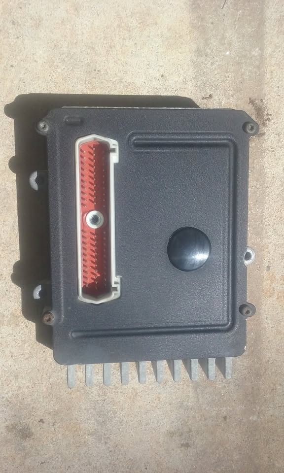 2002 Dodge Ram 1500 Engine ECU Module.